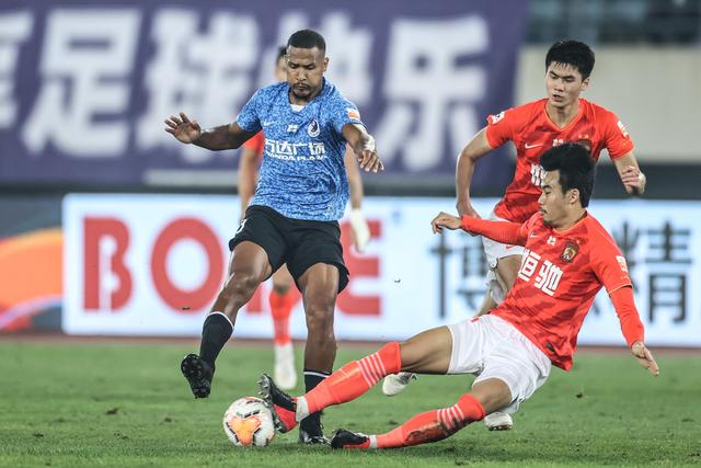 Skip：抢七大战全看亚历山大 因为他是连庄MVP&年度关键先生
